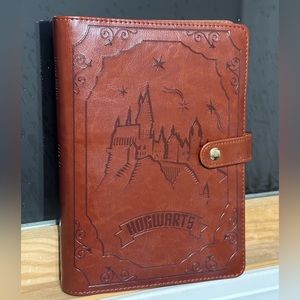 Harry Potter hogwarts notebook/ planner